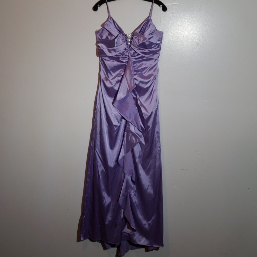 Let's Fashion violet ruffled prom dress size M